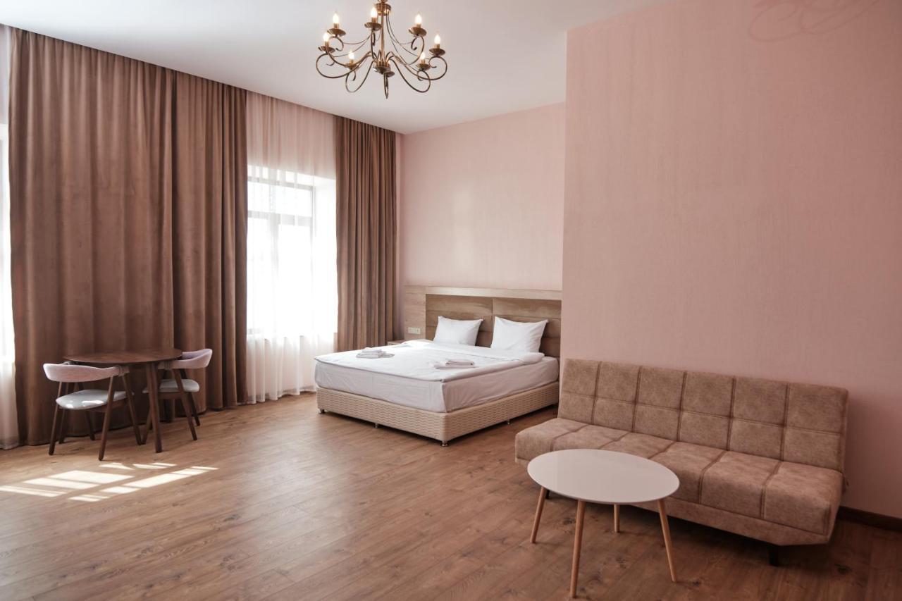 Kuma Hotel Gyumri Luaran gambar