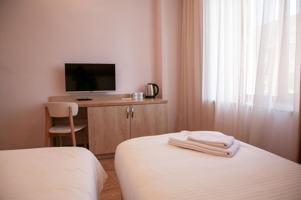 Kuma Hotel Gyumri Luaran gambar