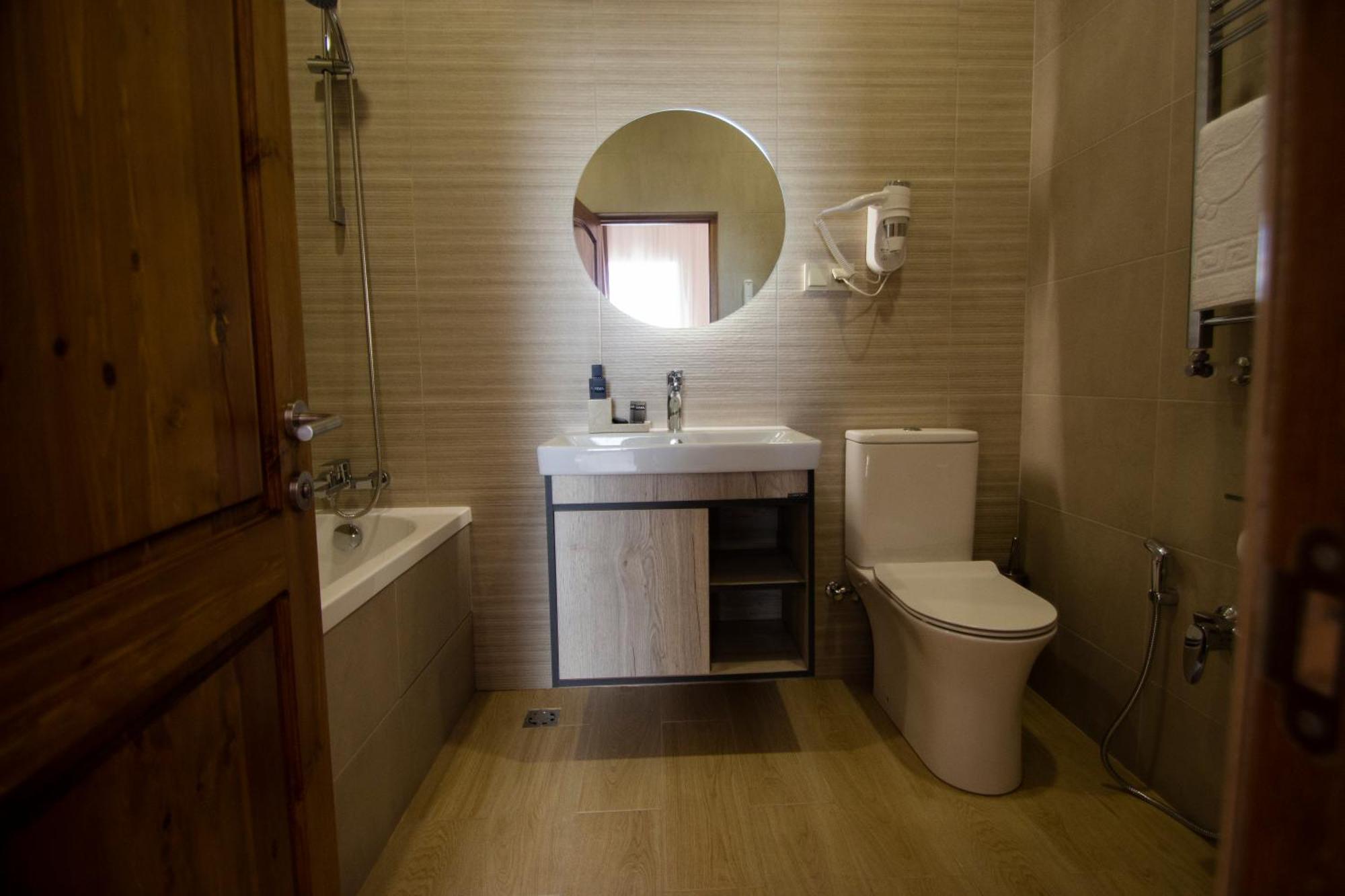 Kuma Hotel Gyumri Luaran gambar
